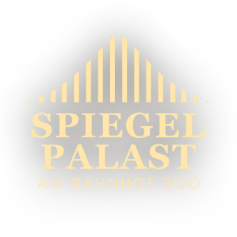 Logo des Spiegelpalasts am Bahnhof Zoo in Berlin.
